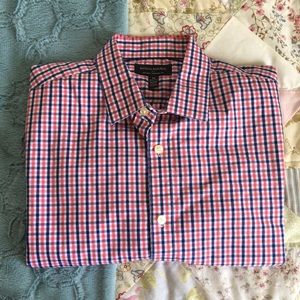 Banana Republic Button Up size Medium, like new!